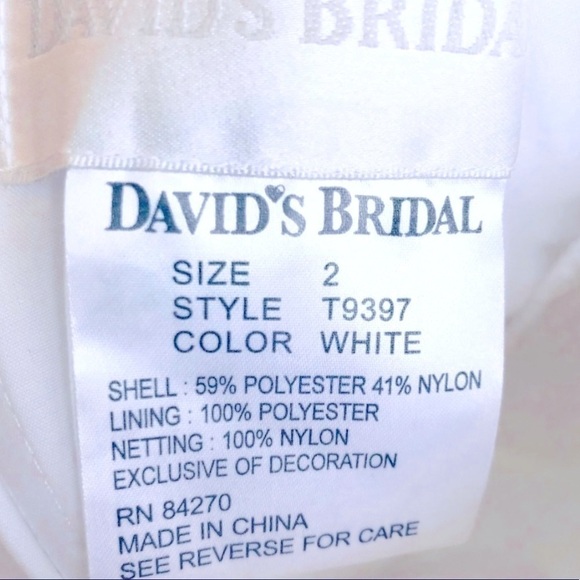 David’s Bridal White Strapless Beaded A-Line Wedding Dress Size 2 Bridal Gown - Picture 7 of 12